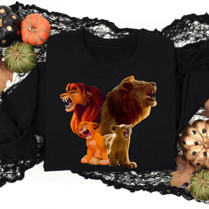 Baby Simba and adult Simba The Lion King 2019 t-shirt sweatshirt